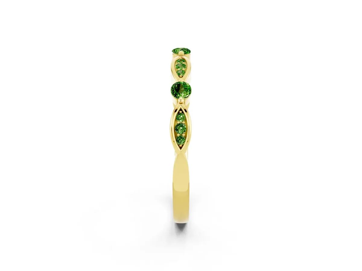 Marquise and Round Peridot Milgrain Band with Bezel Setting Yellow gold