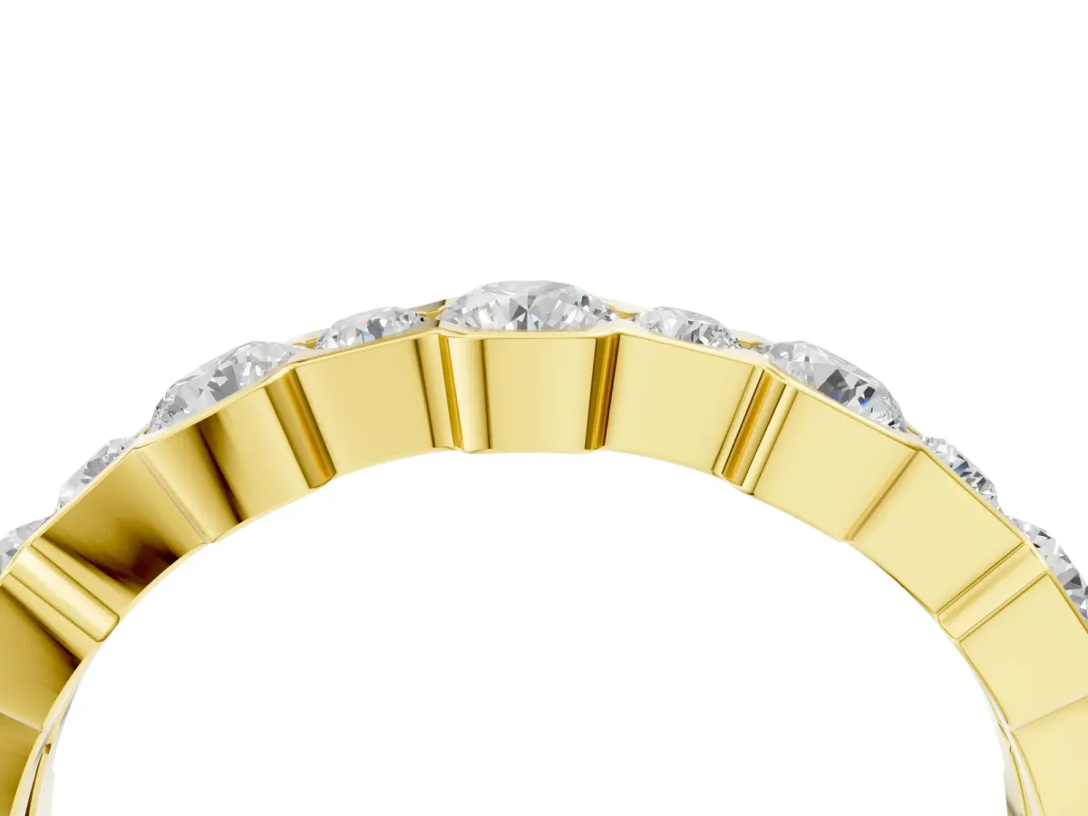 Round Diamond Promise Ring with Round Diamond Accents Yellow gold