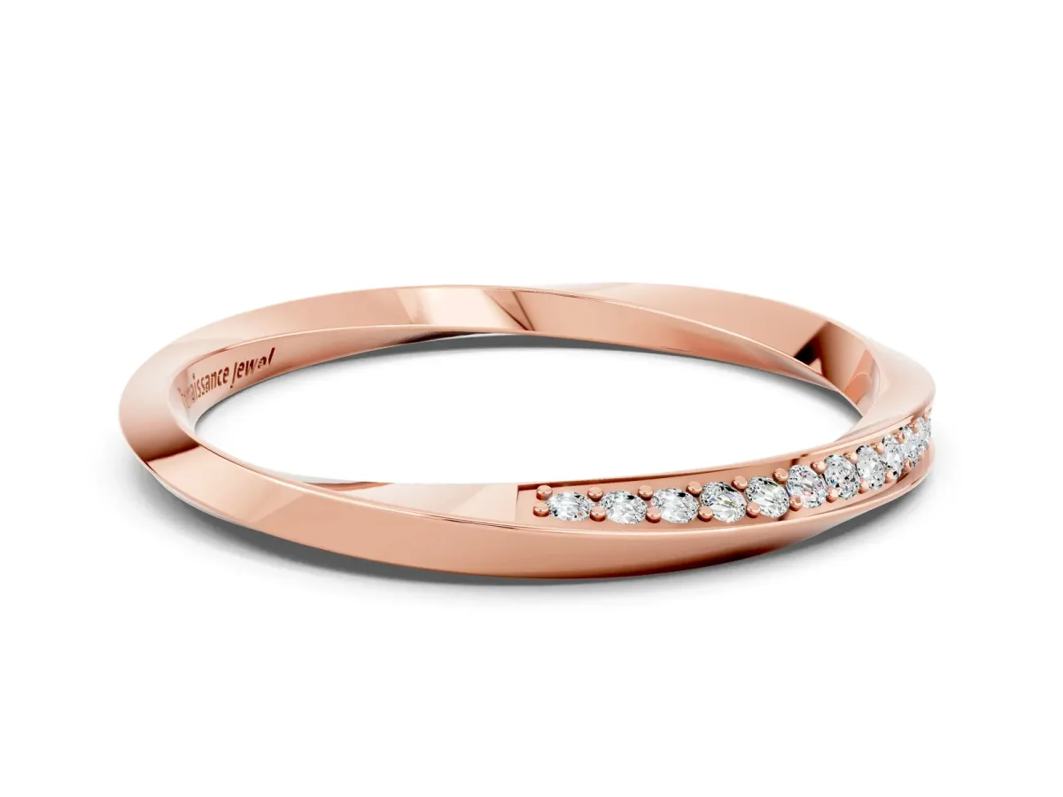 Pavé Round Moissanite Twist Band Rose gold