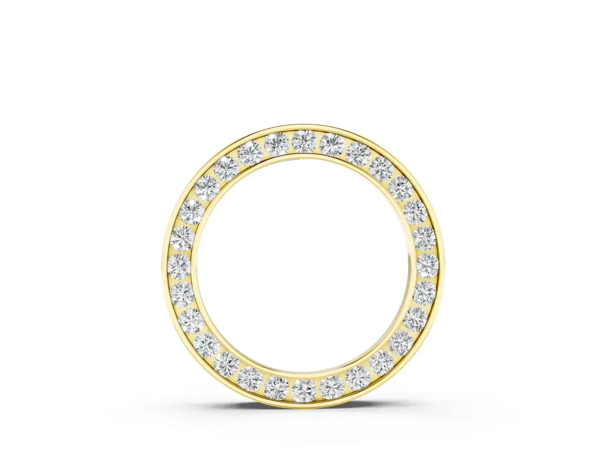 Round Diamond Channel Set Pendant Yellow gold