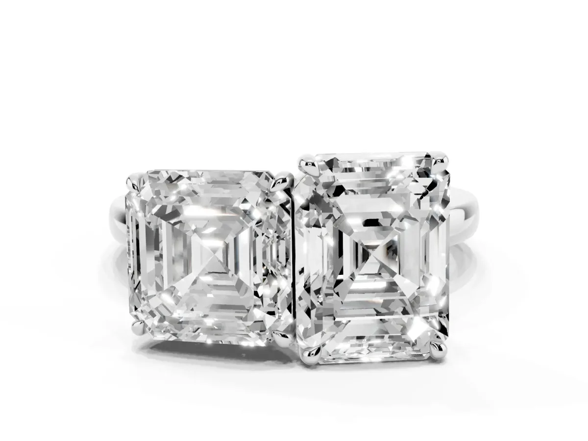 Asscher Cut and Emerald Cut Toi Moi Ring with Prong Setting Platinum