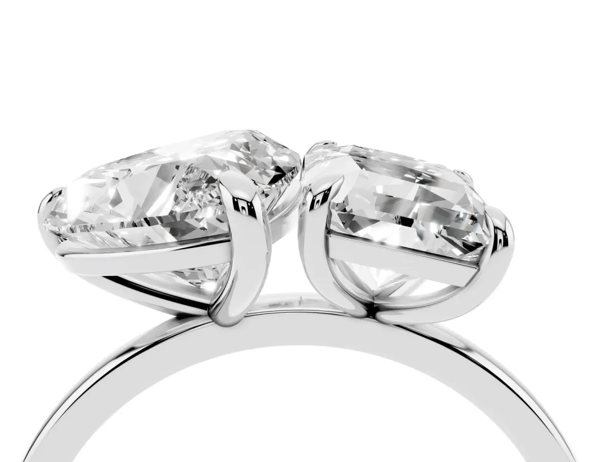 Radiant and Heart Toi Moi Ring with Prong Setting and Plain Band White gold