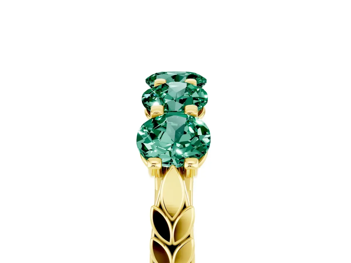Five-Stone Round Green Sapphire Prong-Set Band Yellow gold