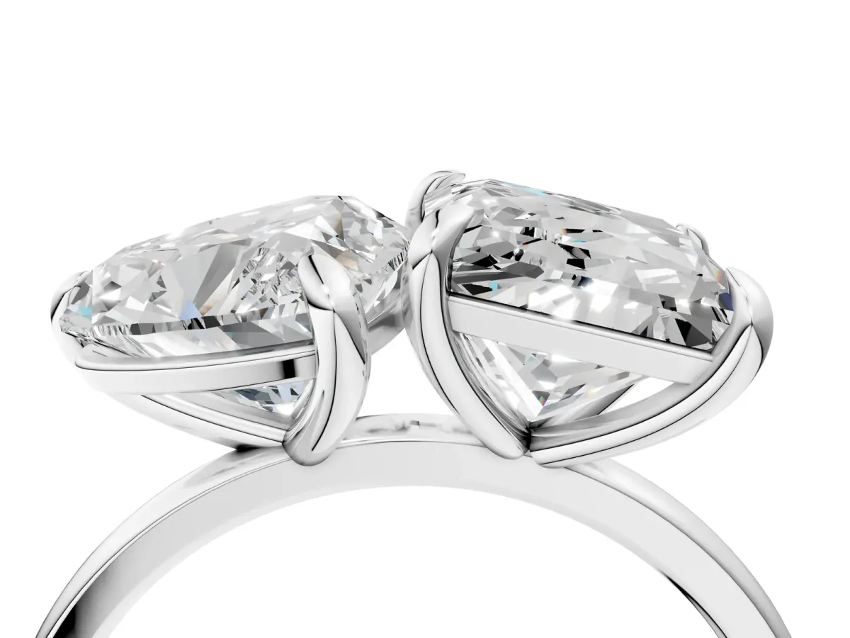 Heart and Princess Toi Moi Ring with Prong Setting and Plain Band Platinum