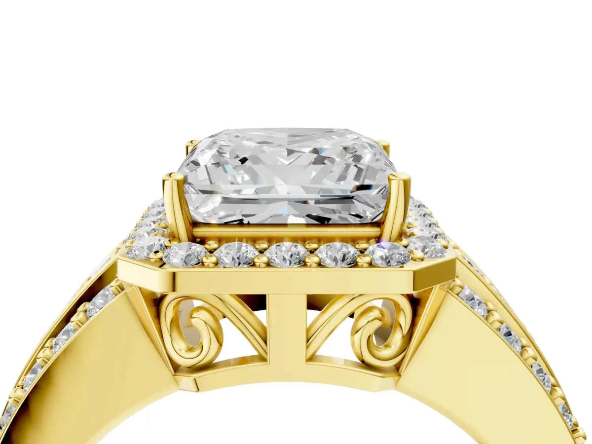Princess Cut Halo Diamond Ring with Round Split Shank and Prong Setting Yellow gold