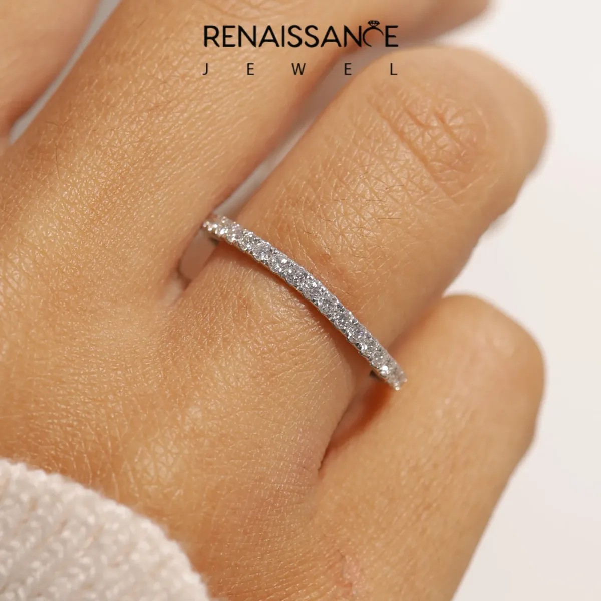 Round Diamond Pavé Curved Wedding Band Silver