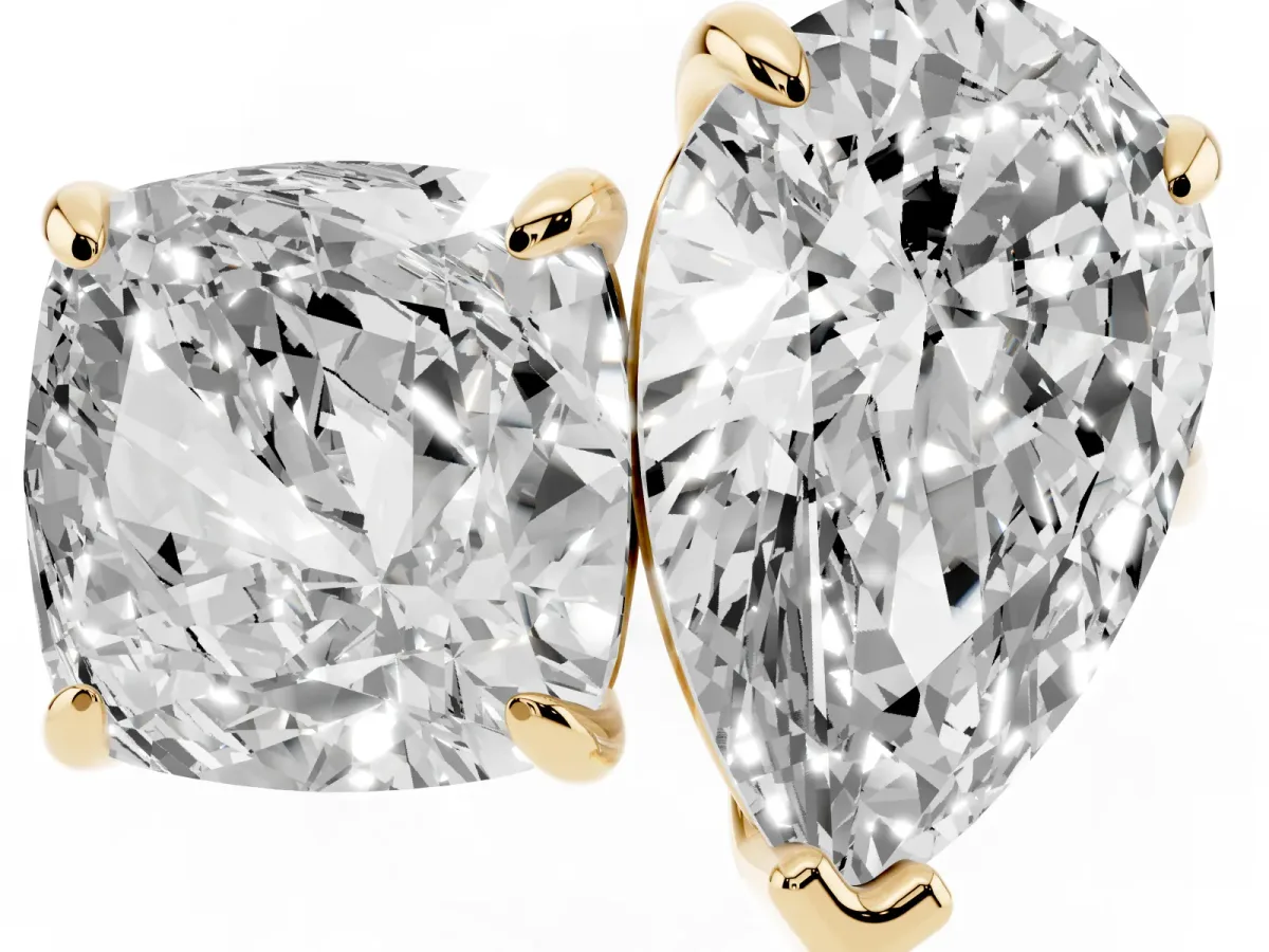 Pear and Cushion Toi Moi Ring with Prong Setting and Plain Band Yellow gold