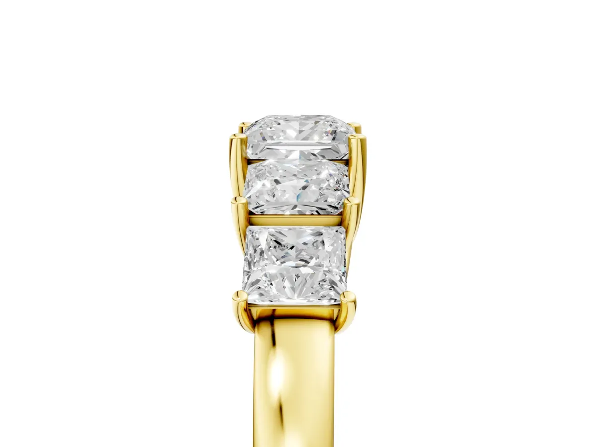Princess Cut Five-Stone Diamond Ring with Classic Prong Setting Yellow gold