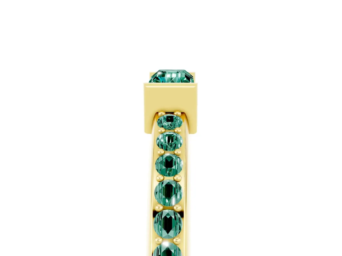 Baguette Green Sapphire Pavé Band with Bar Setting Yellow gold