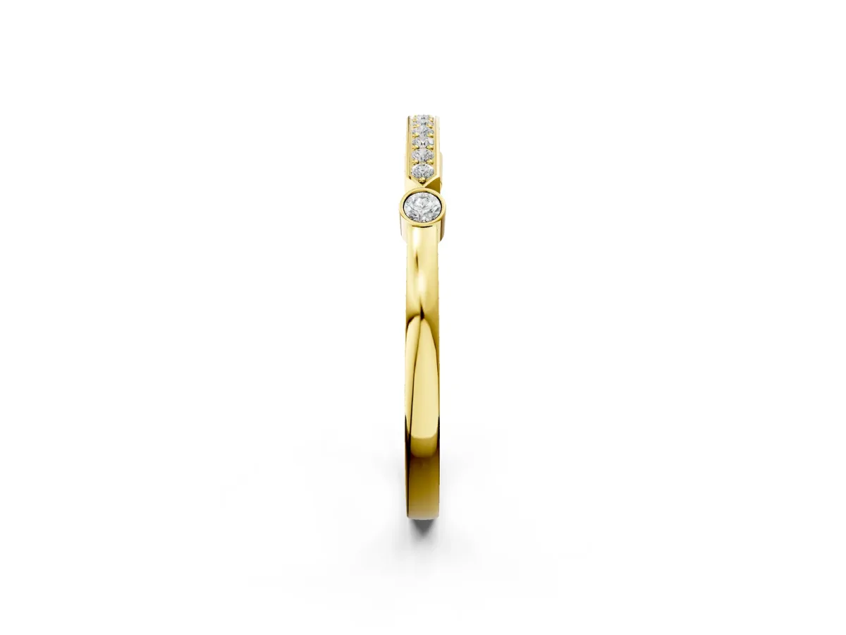 Pavé Round Diamond Bar Station Ring with Channel Setting Yellow gold