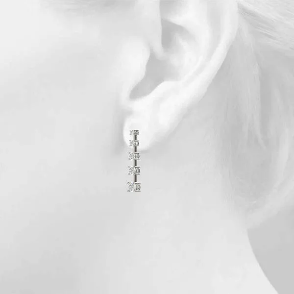 Round Cut Prong Set Diamond Drop Earrings White gold