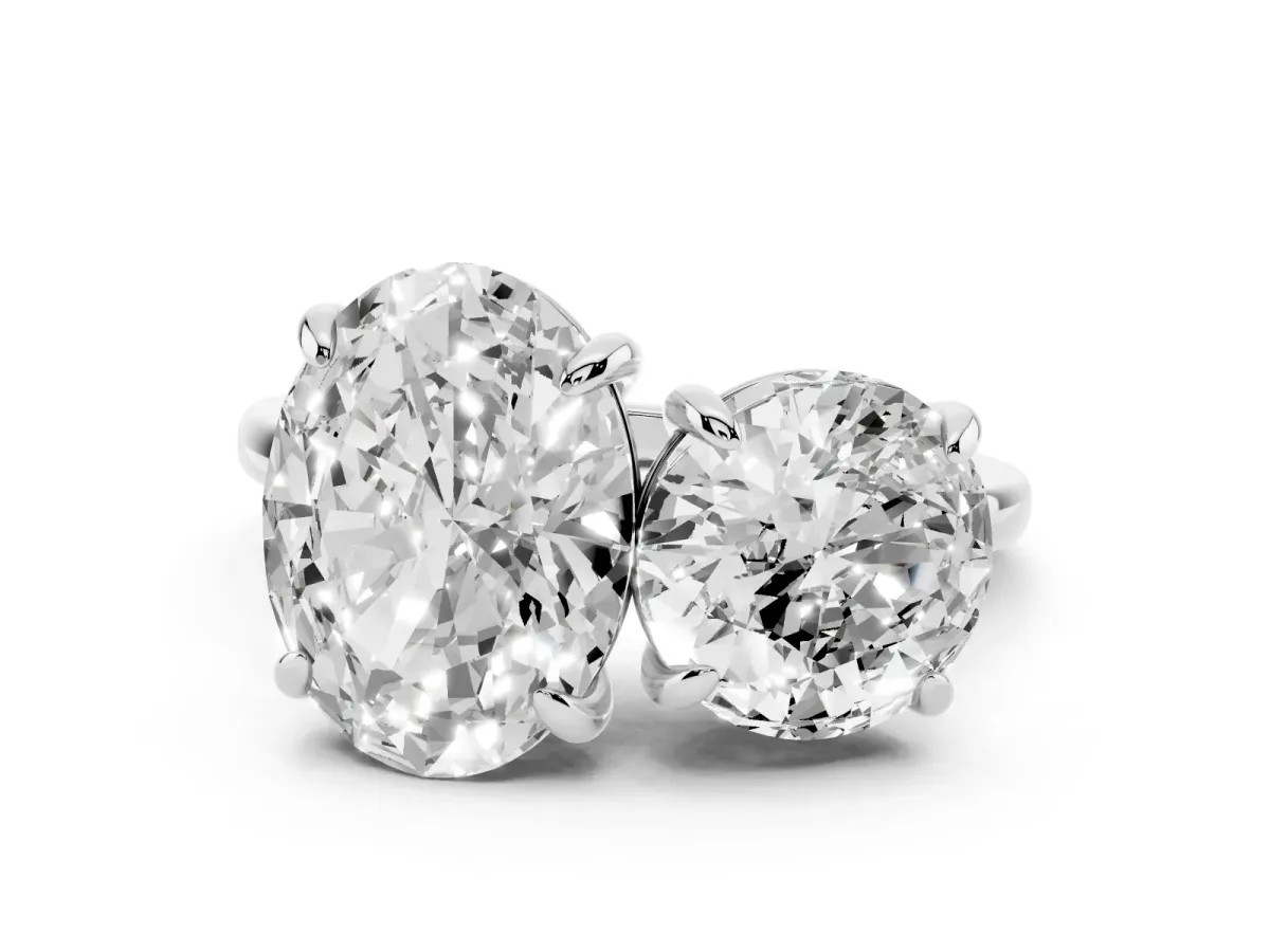 Round and Oval Toi Moi Ring with Prong Setting and Plain Band Silver
