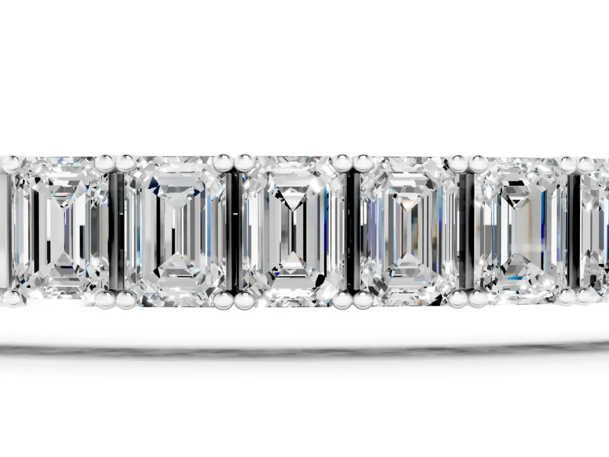 Emerald Cut Diamond Tennis Bracelet with Four-Prong Setting White gold