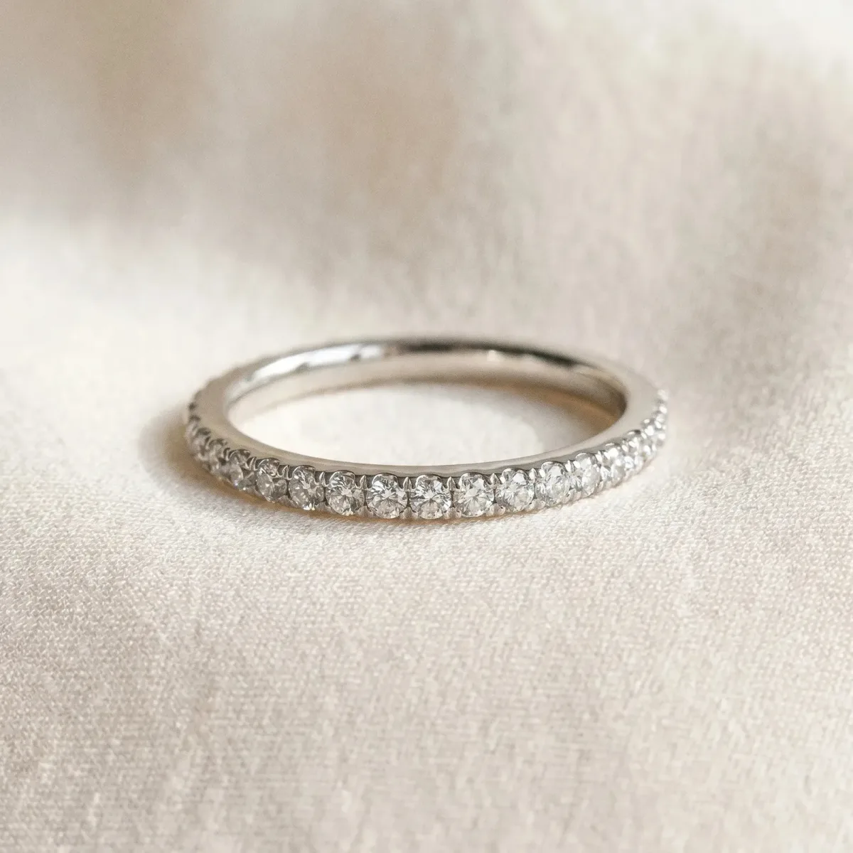 Round Diamond Pavé Eternity Band with Micro-Prong Setting Platinum