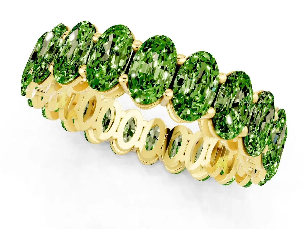 Oval Cut Peridot Eternity Band with Shared Prong Setting Yellow gold