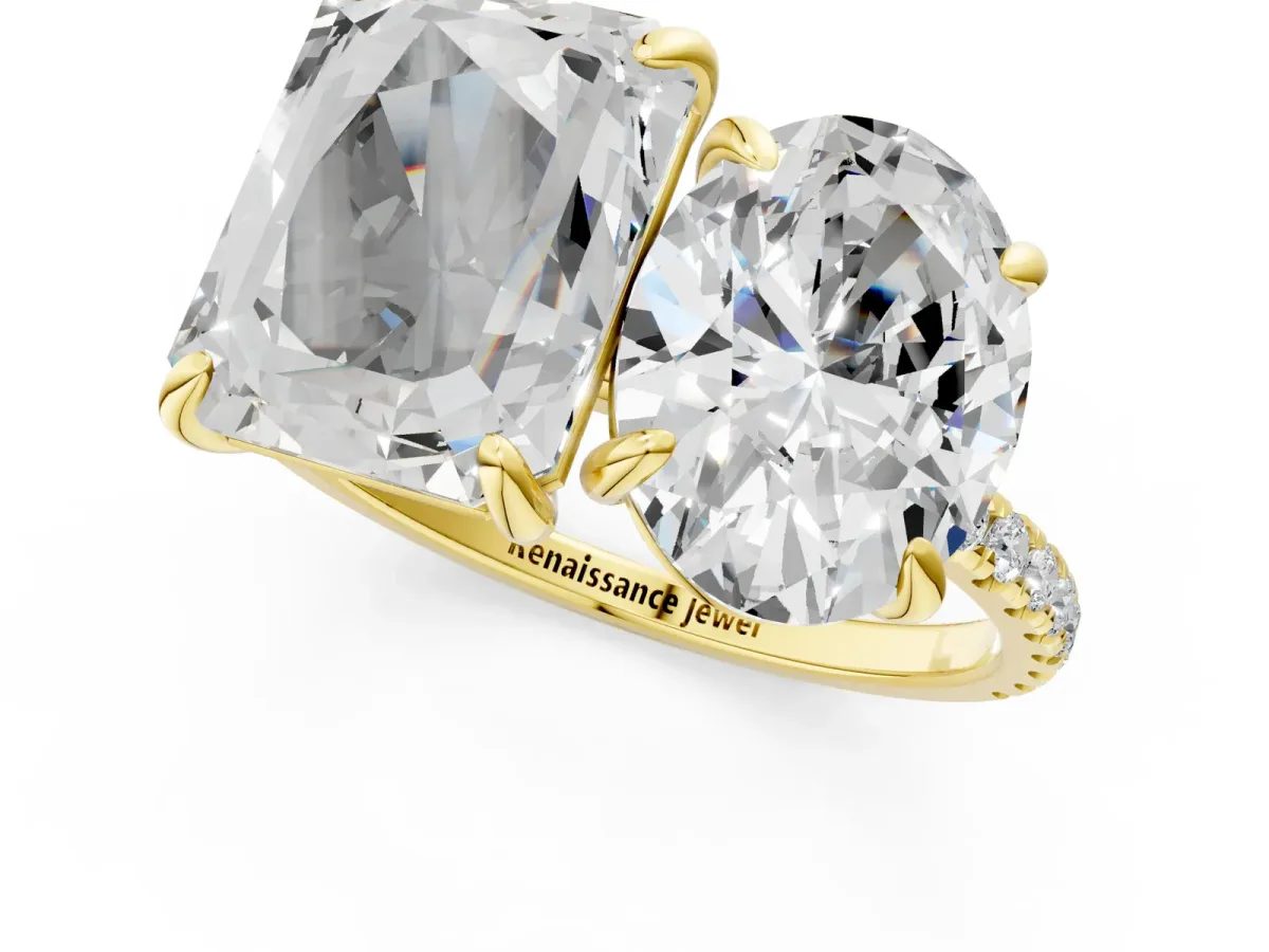 Oval and Emerald Toi Moi Ring with Prong Setting and Micro Pave Band Yellow gold