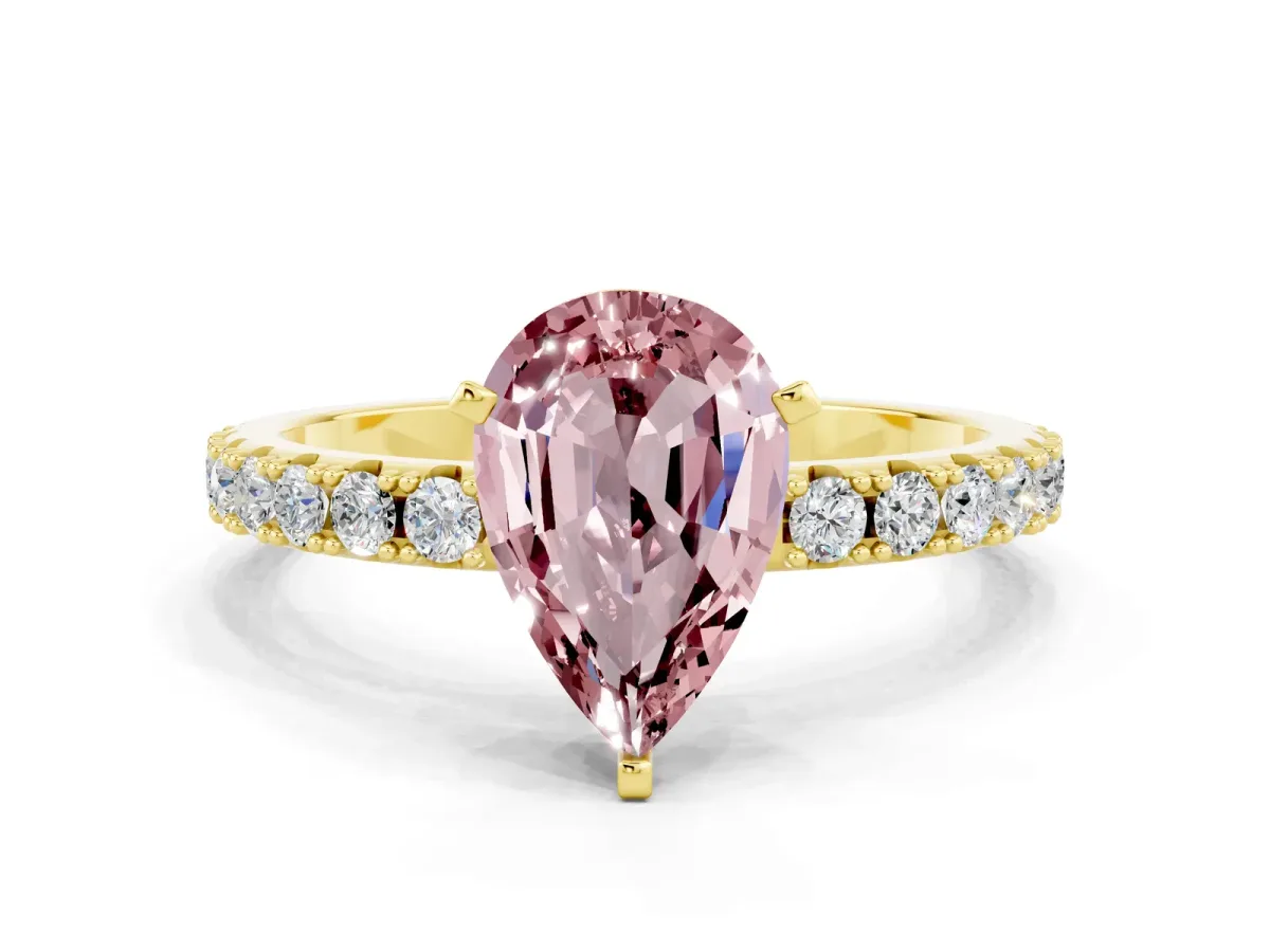 Pear Cut Morganite Solitaire Pavé Band with Four-Prong Setting Yellow gold