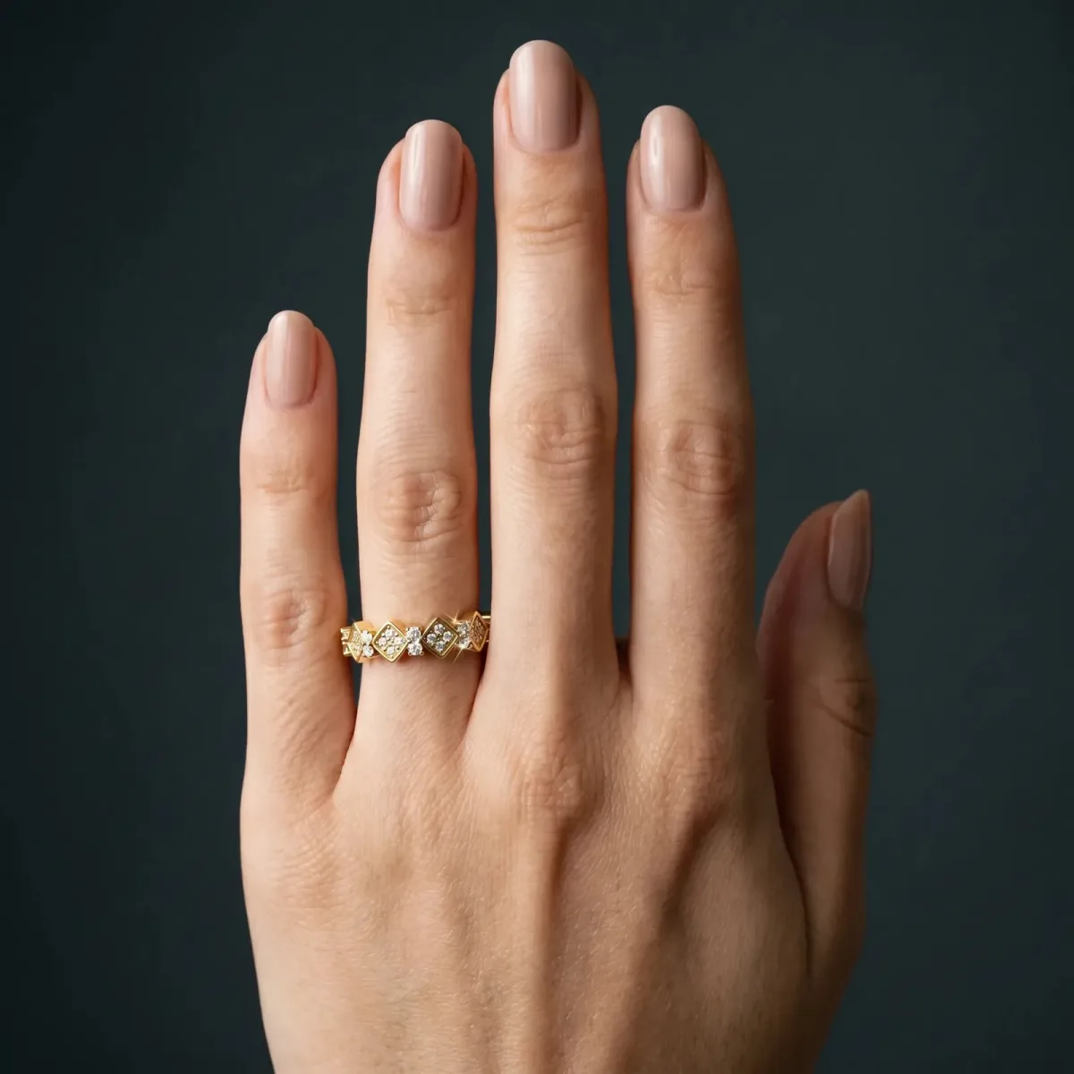 Pavé Cushion Diamond Cluster Eternity Band with Prong Setting Yellow gold