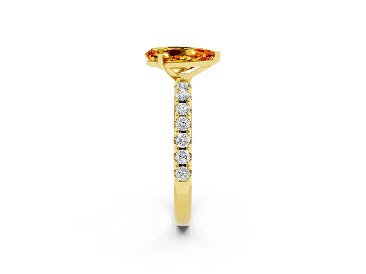 Pear Cut Citrine Solitaire Pavé Band with Four-Prong Setting Yellow gold