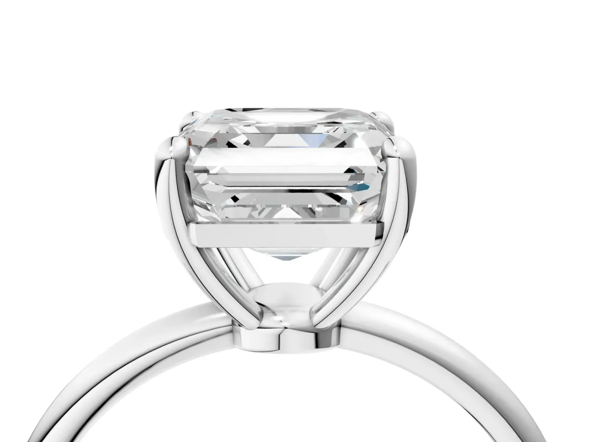 Asscher Cut Solitaire Diamond Ring with 4-Prong Setting on a Classic Band White gold