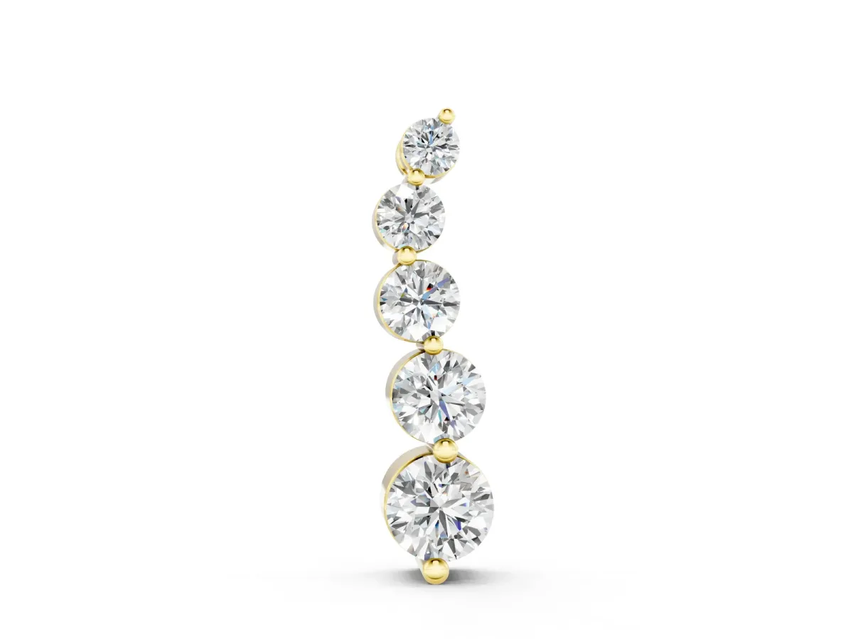 Graduated Round Diamond Prong Set Pendant Yellow gold