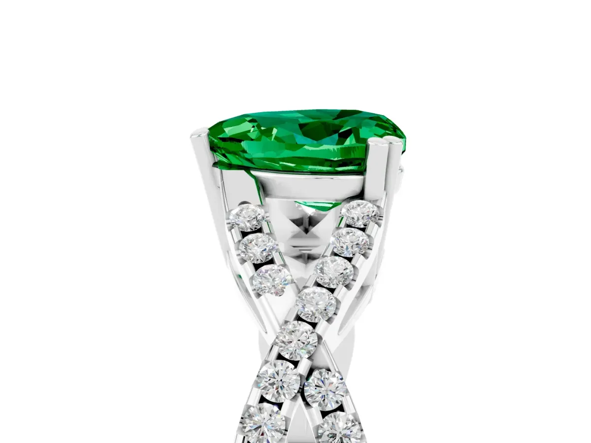 Heart Cut Emerald Solitaire Ring with Four-Prong Setting and Twisted Pavé Band Silver