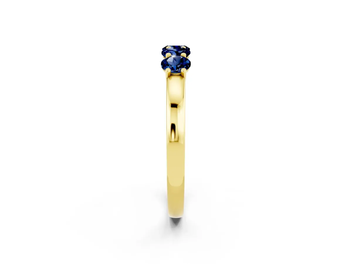 Four-Stone Round Blue Sapphire Prong-Set Band Yellow gold