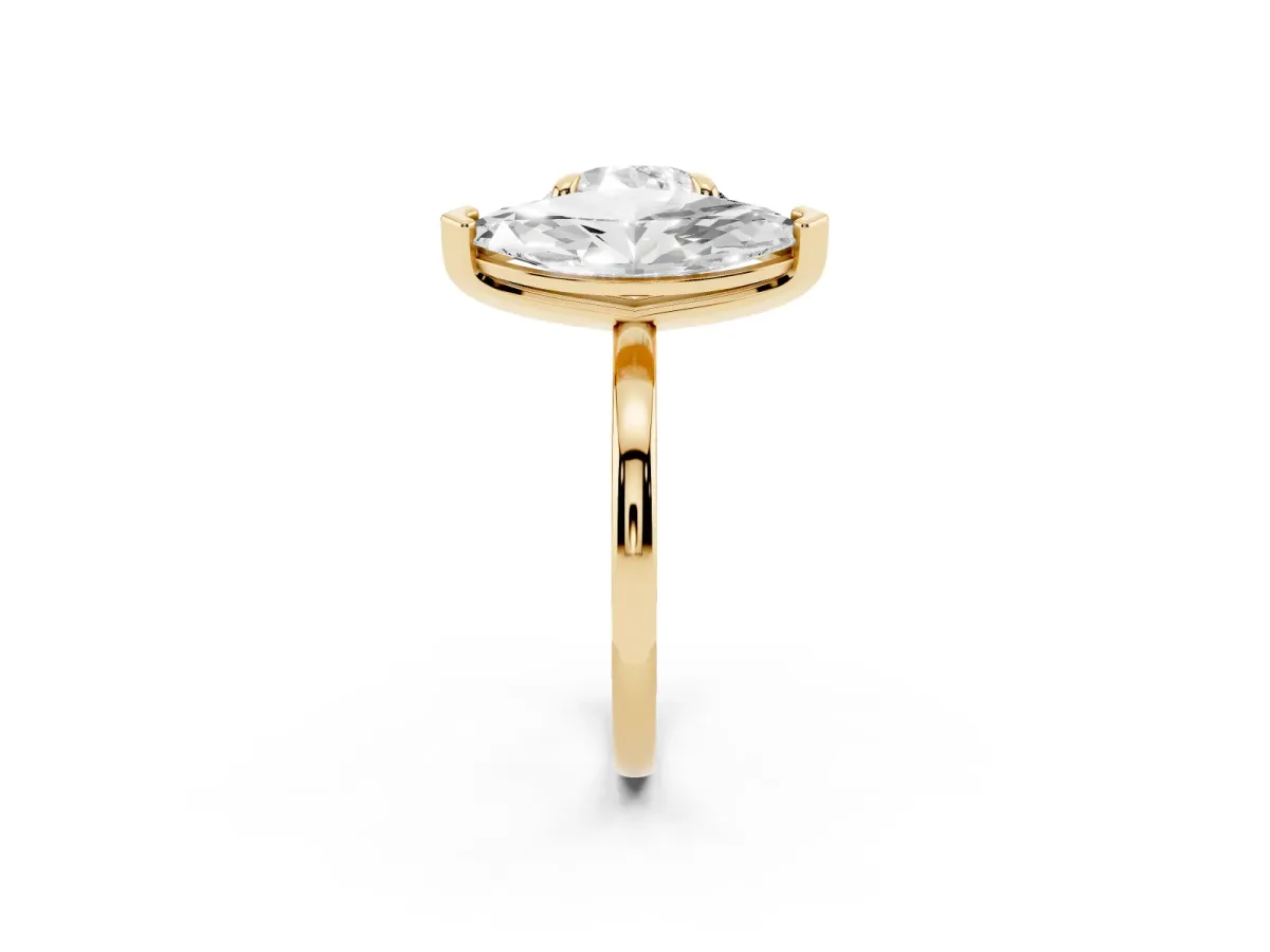 Round and Marquise Toi Moi Ring with Prong Setting and Plain Band Yellow gold