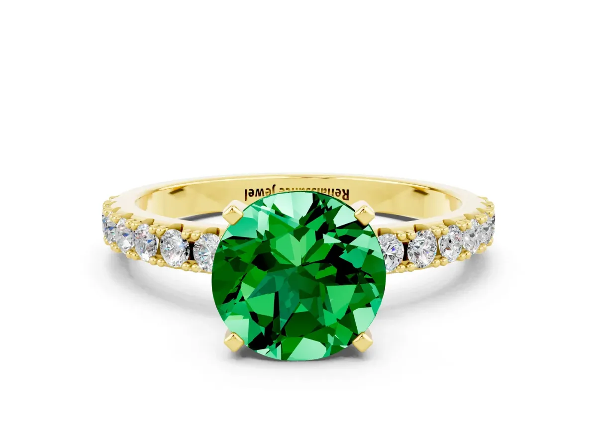 Round Cut Emerald Solitaire Pavé Band with Four-Prong Setting Yellow gold