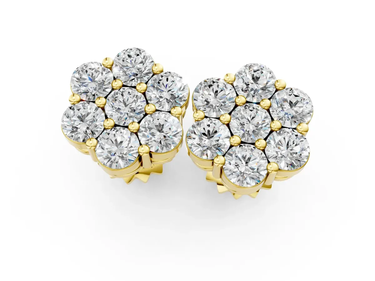 Cluster Round Diamond Stud Earrings with Prong Setting Yellow gold