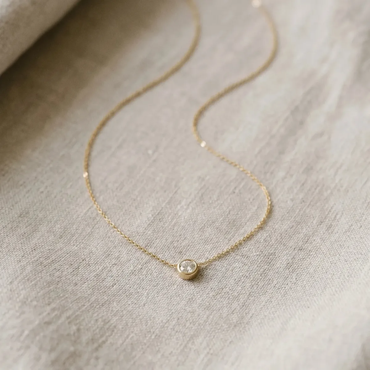 Bezel-Set Round Diamond Solitaire Chain Necklace Yellow gold