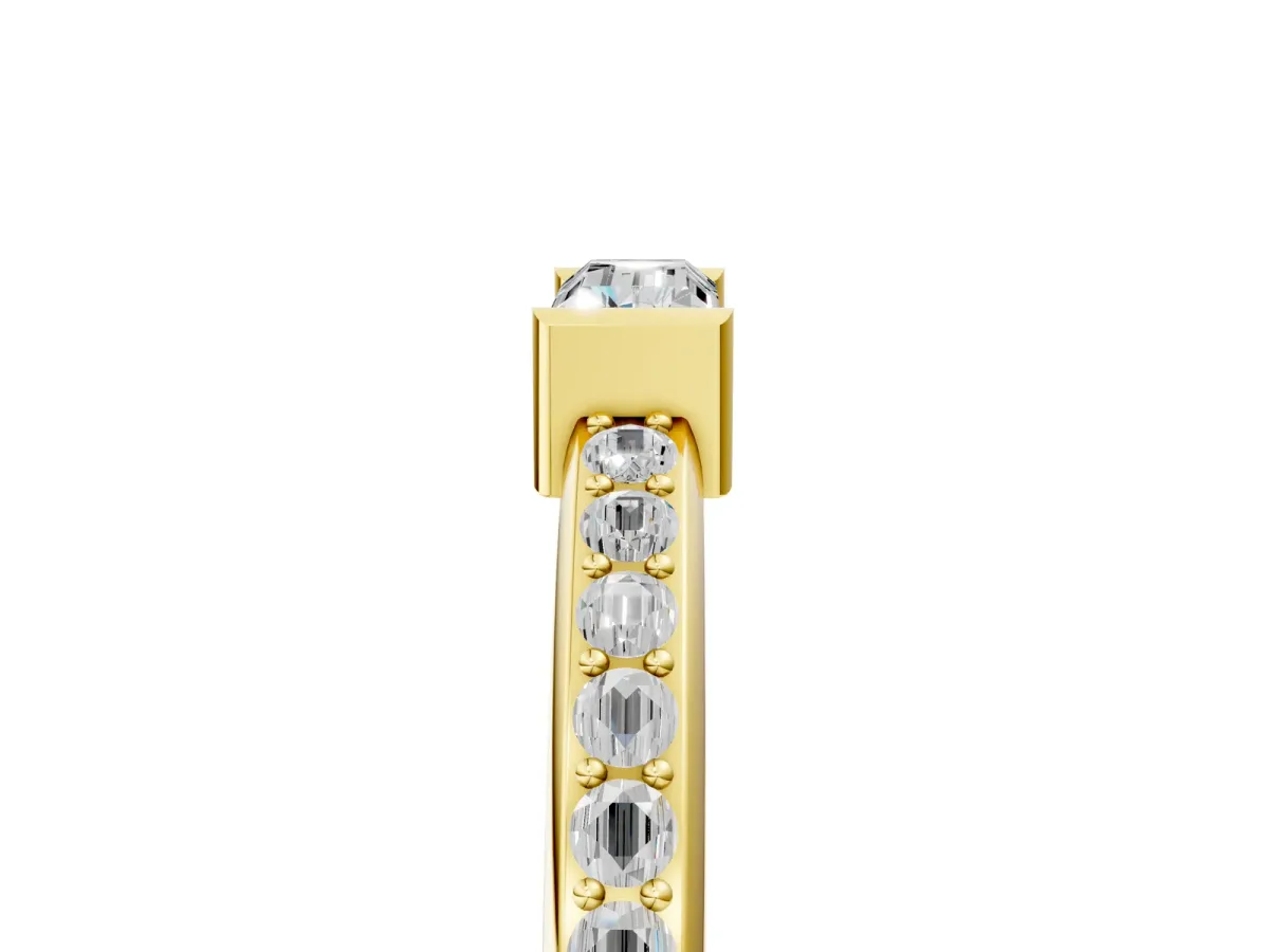 Baguette Diamond Pavé Band with Bar Setting Yellow gold