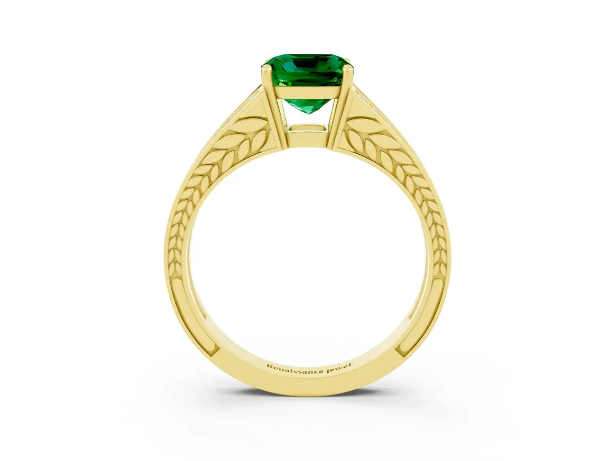 Cushion Cut Emerald Split Shank Ring with Pavé Band and Four-Prong Setting Yellow gold