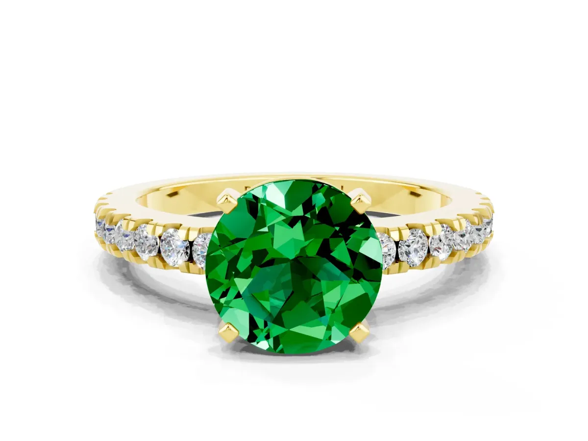 Round Cut Solitaire Emerald with Pavé Band and Four-Prong Setting Yellow gold