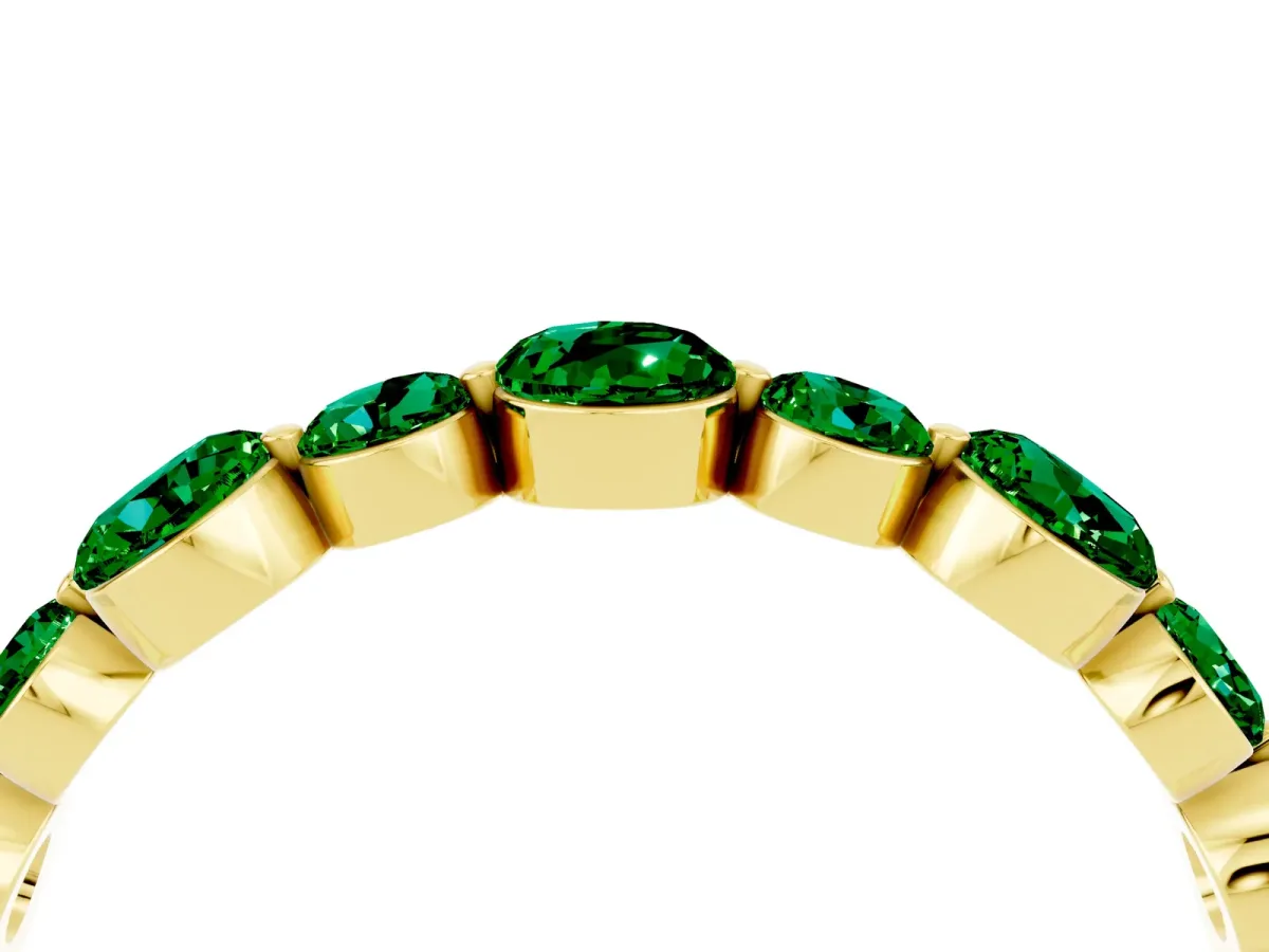 Round Emerald Scalloped Prong Set Eternity Band Yellow gold