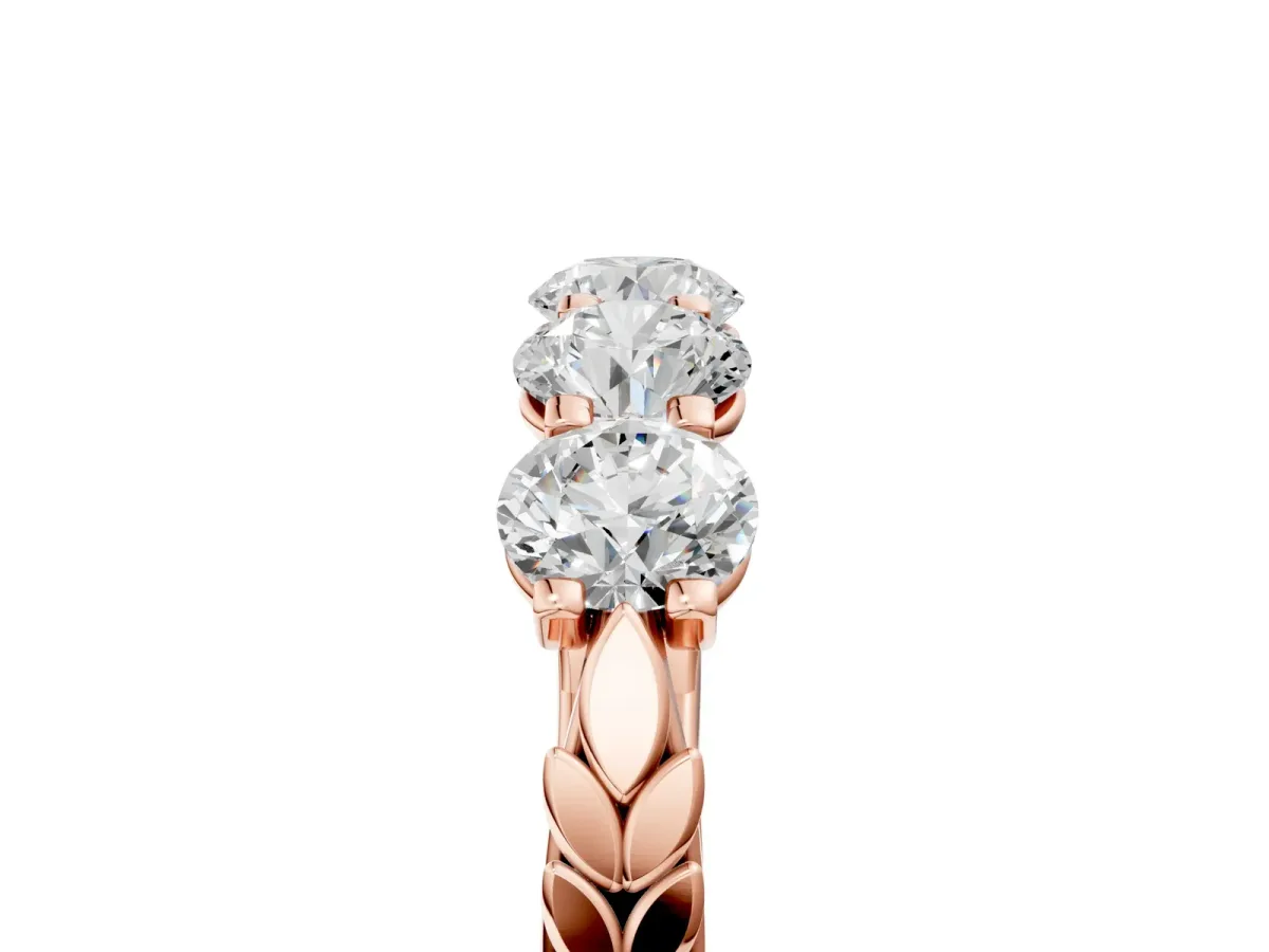 Five-Stone Round Diamond Prong-Set Band Rose gold