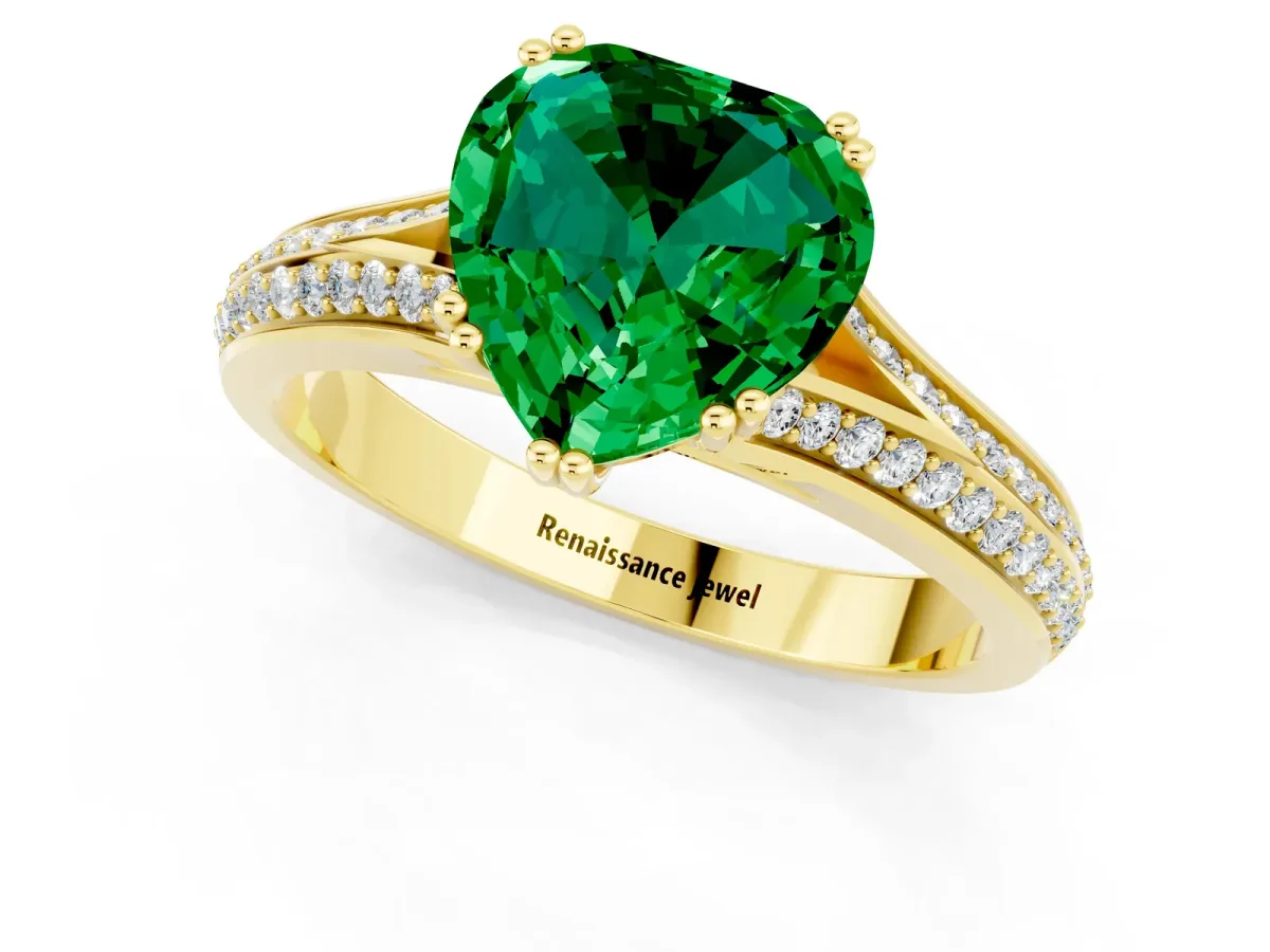 Heart Cut Emerald Split Shank Engagement Ring with Pavé Band Yellow gold