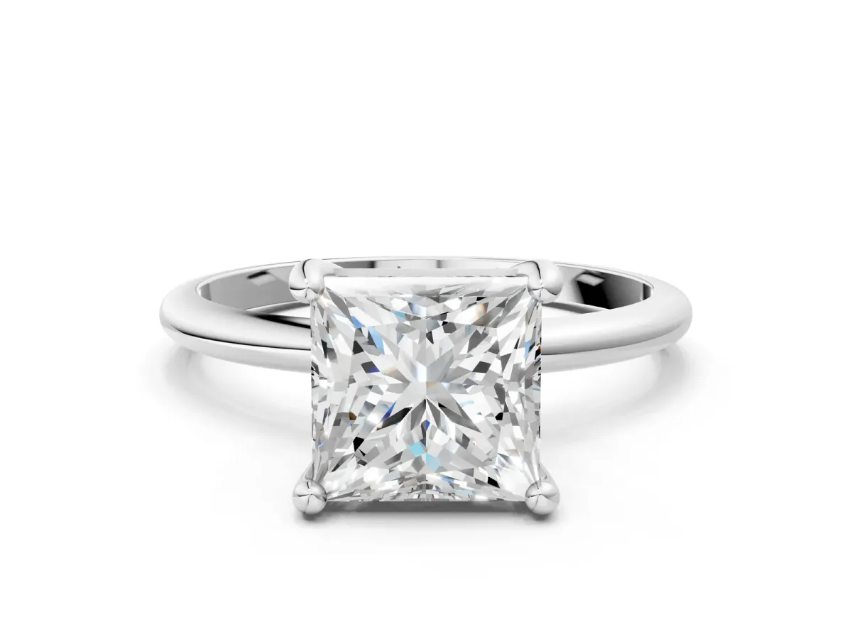 Princess Cut Solitaire Diamond Ring with 4-Prong Setting on a Classic Band Silver