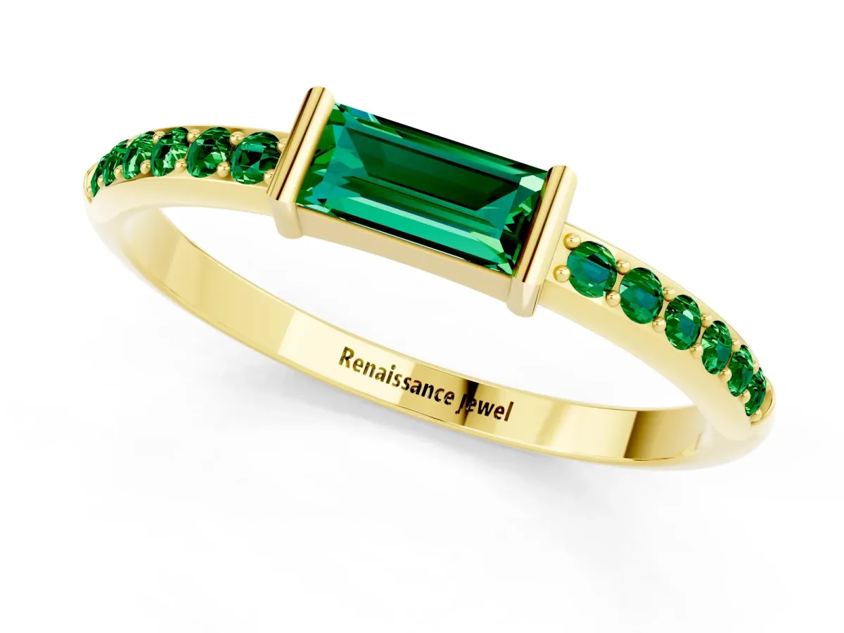 Baguette Emerald Pavé Band with Bar Setting Yellow gold