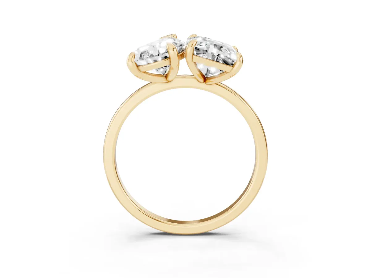 Pear and Radiant Toi Moi Ring with Prong Setting and Plain Band Yellow gold