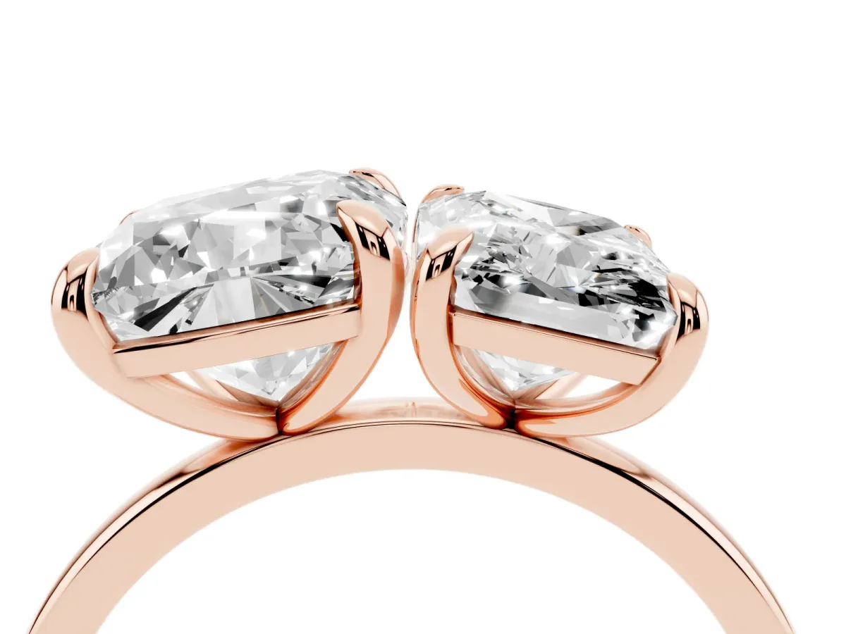 Cushion and Radiant Toi Moi Ring with Prong Setting and Plain Band Rose gold
