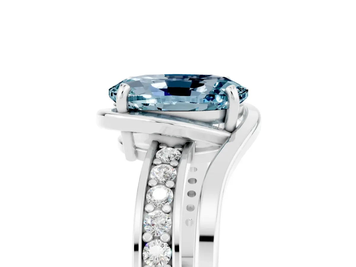 Oval Cut Aquamarine Solitaire Ring with Split Shank and Prong Setting White gold