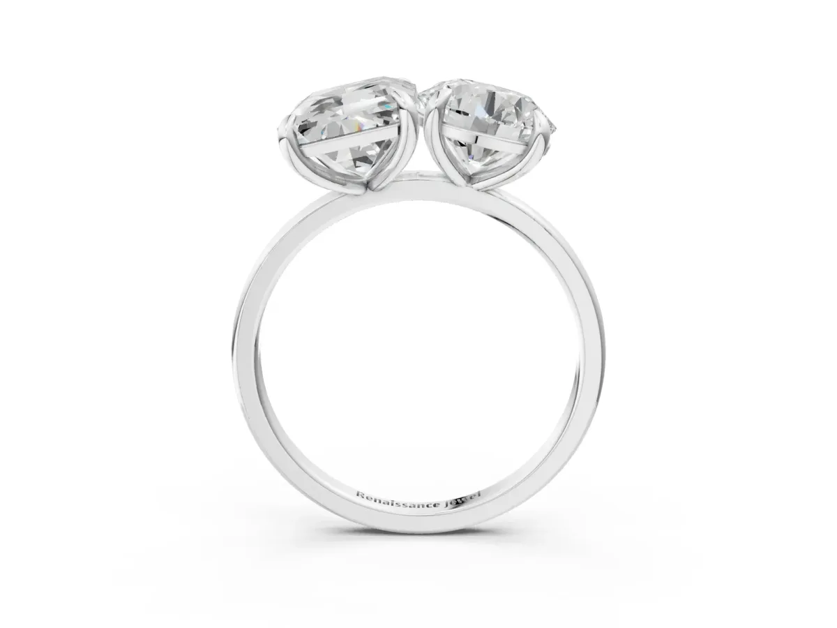 Round and Emerald Toi Moi Ring with Prong Setting and Plain Band Silver