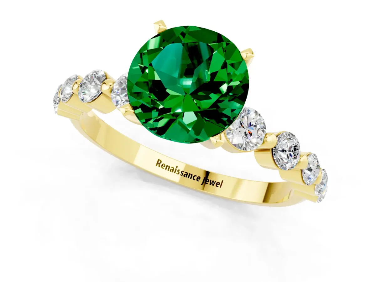 Round Cut Solitaire Emerald Ring with Pave Band and Four-Prong Setting Yellow gold