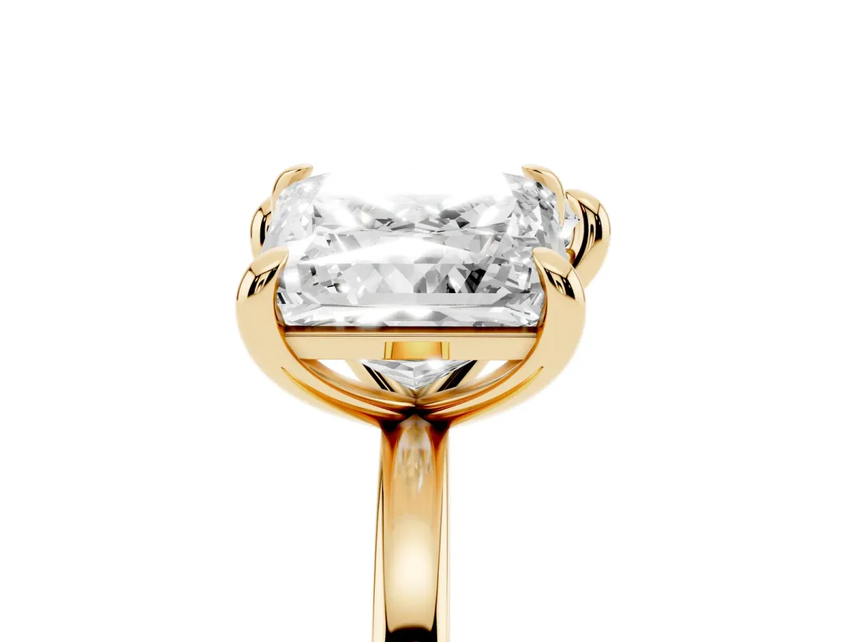 Heart and Princess Toi Moi Ring with Prong Setting and Plain Band Yellow gold