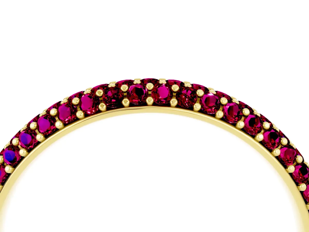 Round Garnet Pavé Eternity Band with Shared Prong Setting Yellow gold