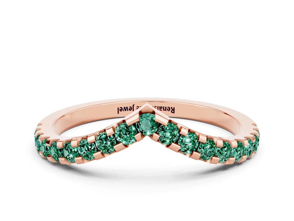 Pavé Round Green Sapphire Chevron Band with Shared Prong Setting Rose gold