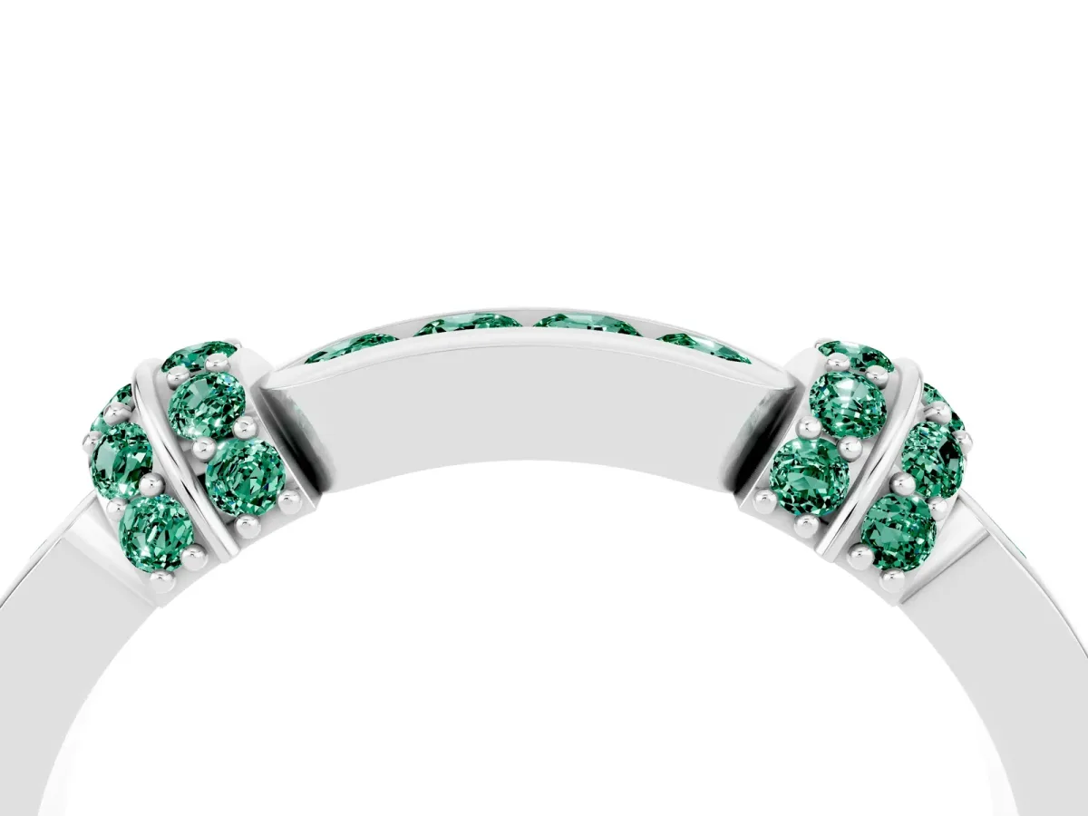Pavé Round Green Sapphire Link Band with Bezel Setting Platinum