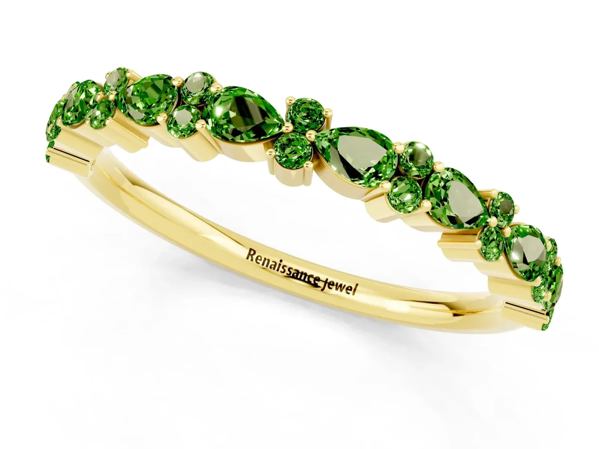 Pear and Round Peridot Wedding Band Yellow gold