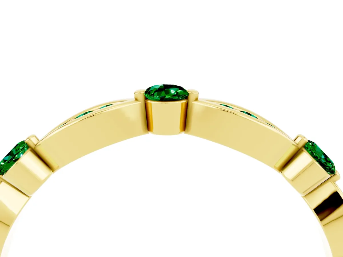Marquise and Round Emerald Milgrain Band with Bezel Setting Yellow gold